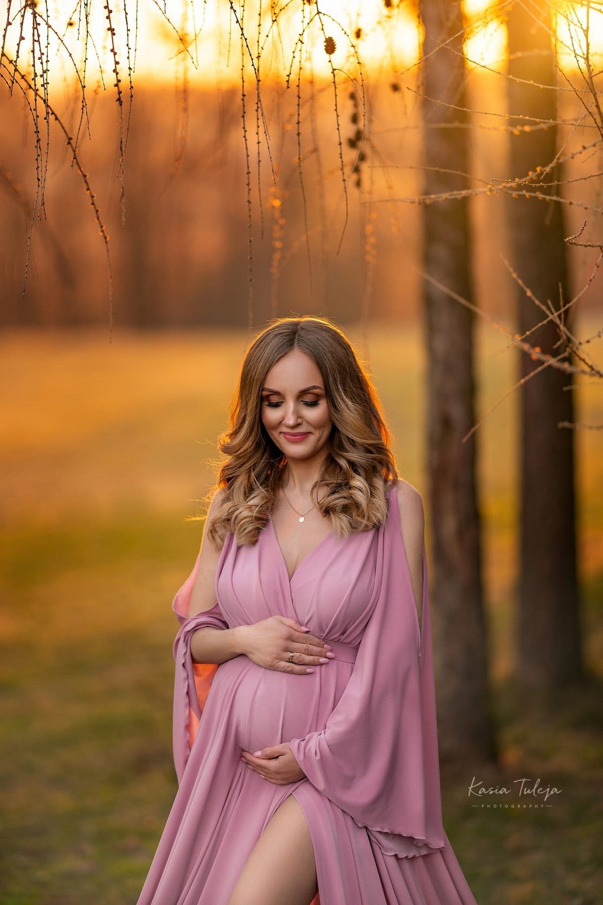 romantic maternity photography dress Althea outdoor pregnancy photoshoot outfit