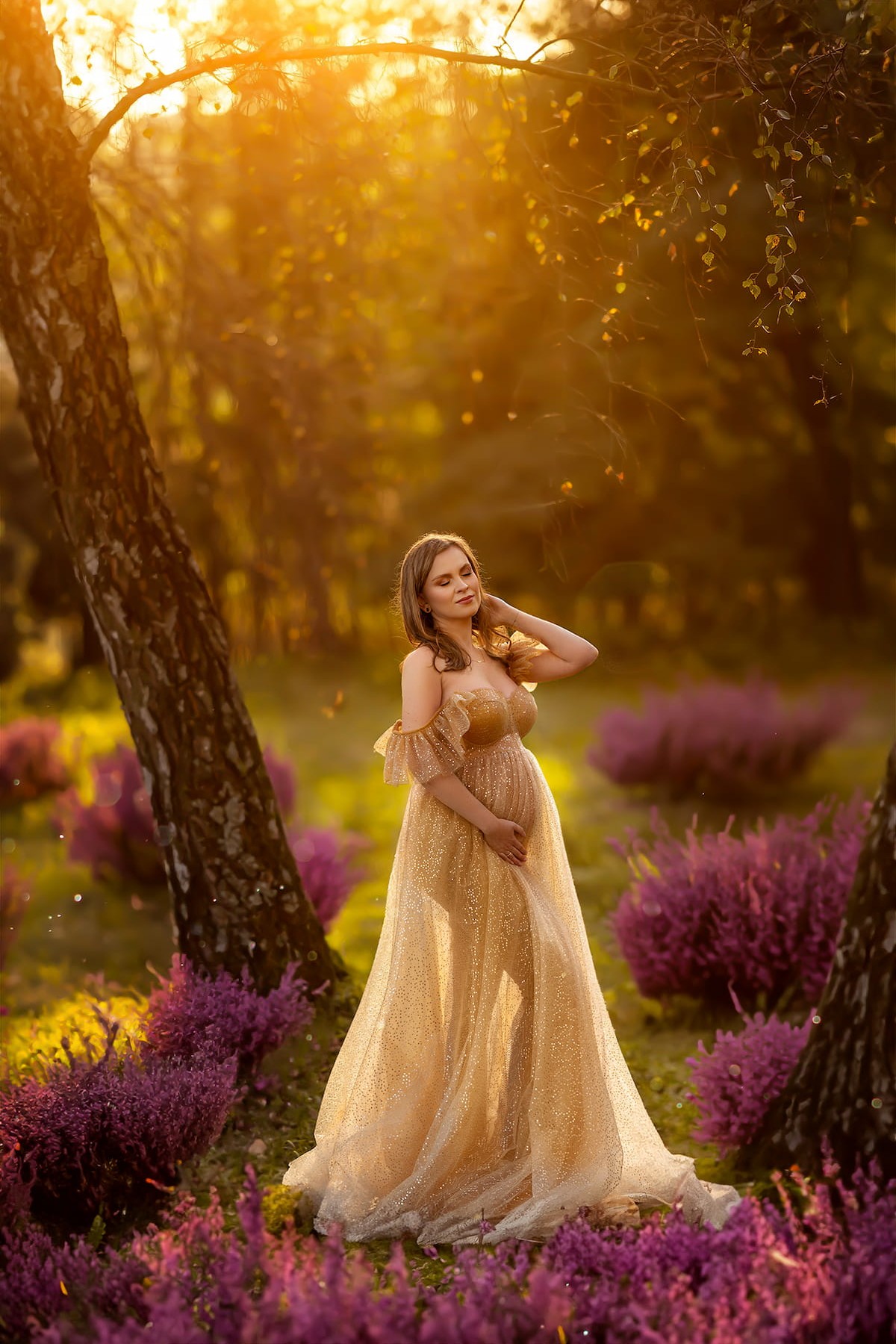 fine art maternity dress shimmering fabric photoshoot