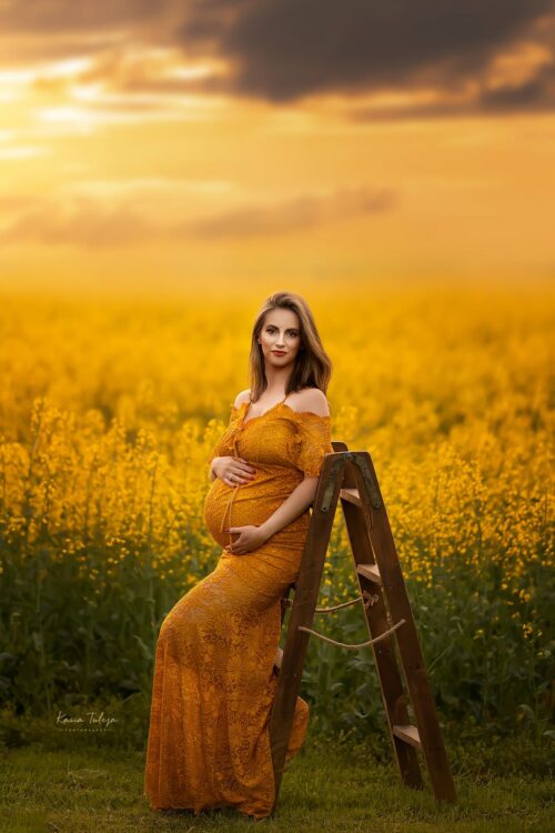 lace maternity mermaid dress fitted silhouette