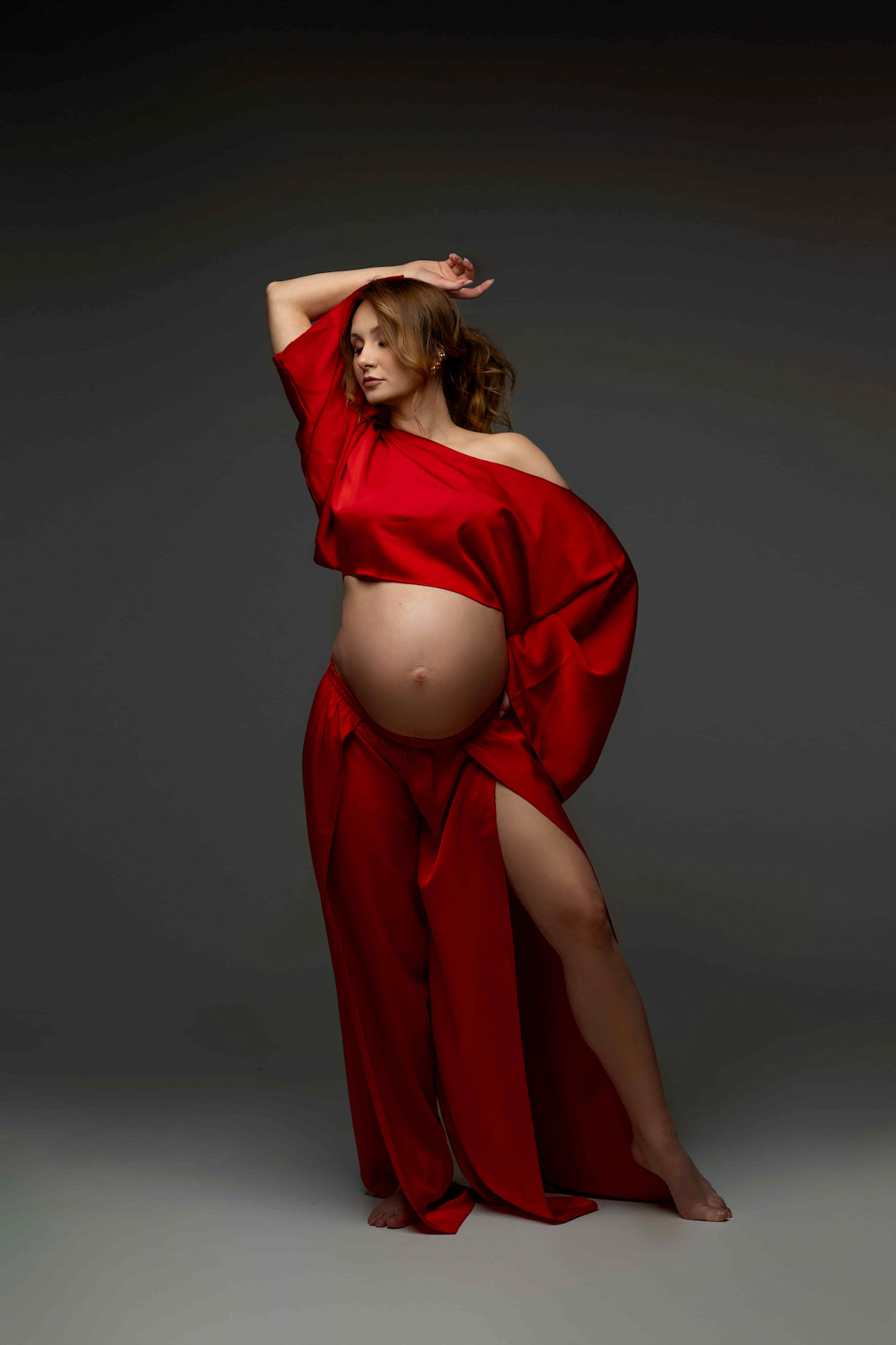elegant maternity set with kimono sleeves