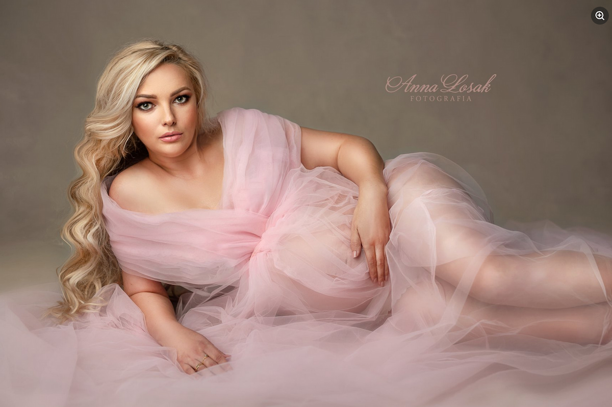 pink tulle maternity wrap romantic pregnancy photoshoot soft fabric styling