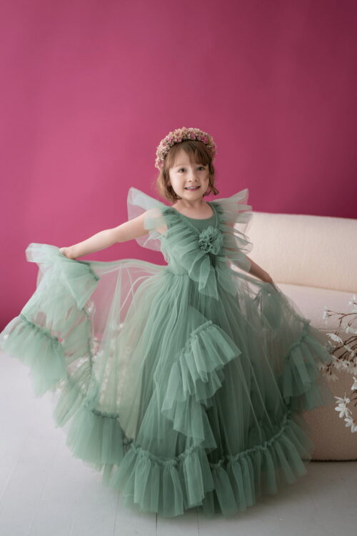 Mila Dress – elegant mint green tulle dress for girls with decorative ruffles