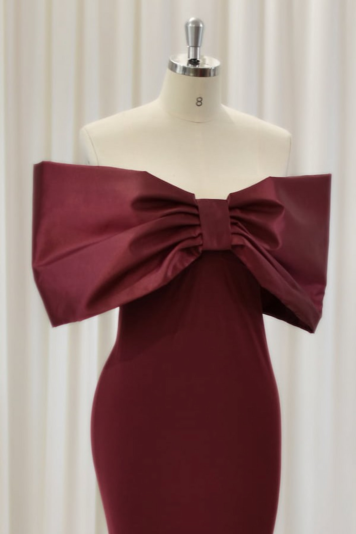 Bowie Bow – Taffeta Shoulder Accessory - Image 2