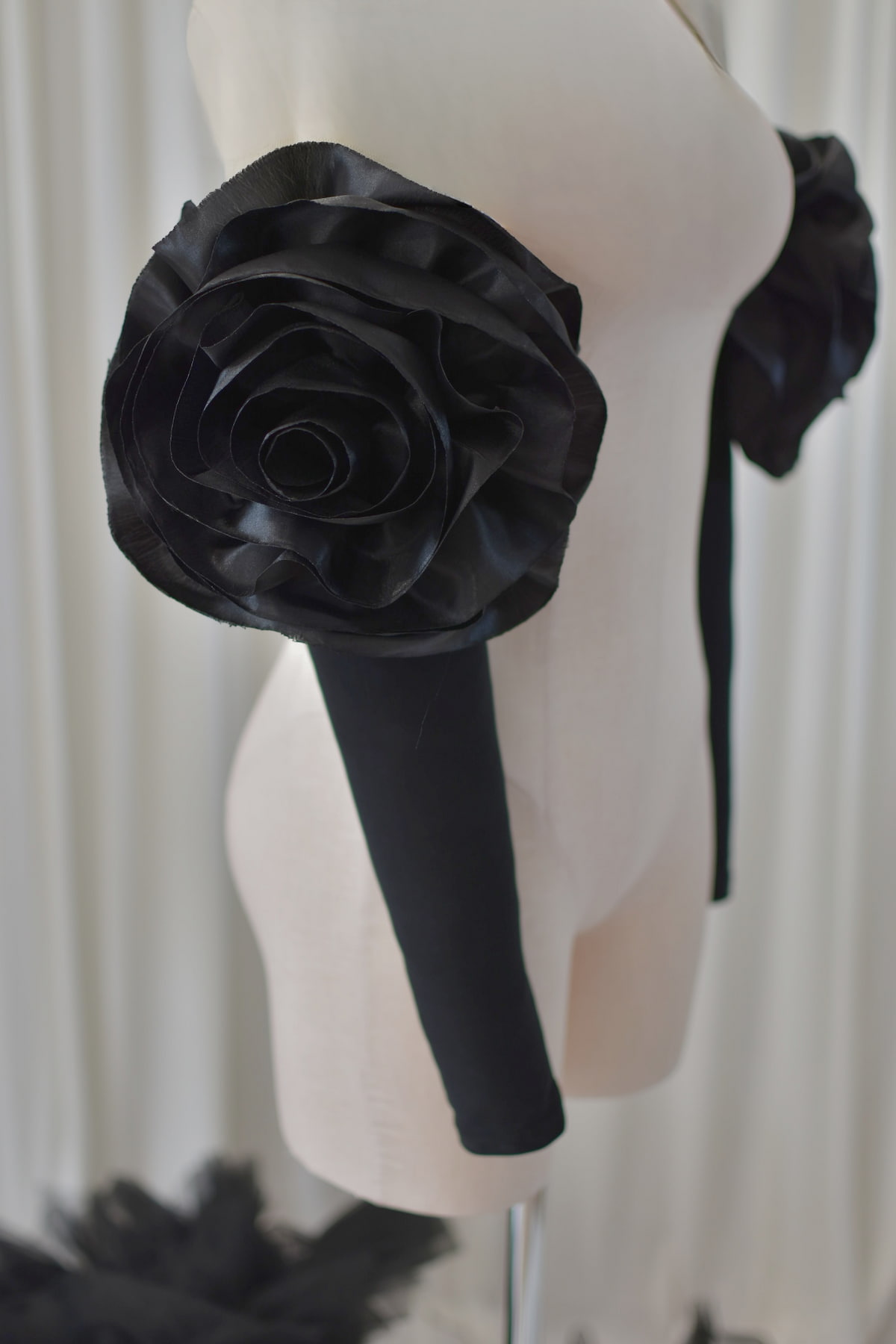 Blossom Sleeves - Image 2